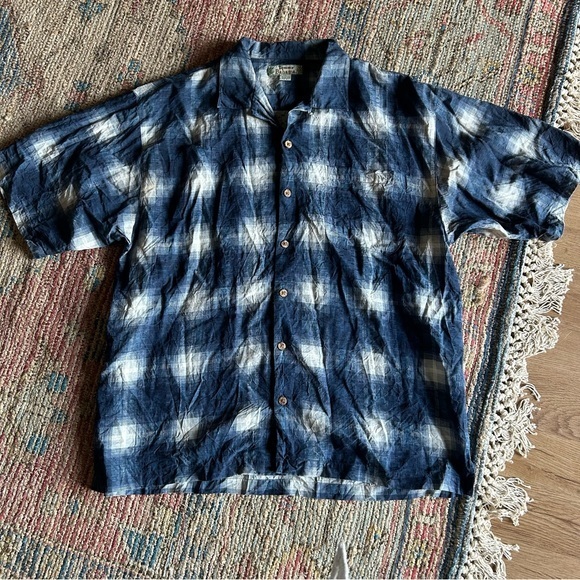 Tommy Bahama 100% Silk Shirt Sz XL - Picture 1 of 4